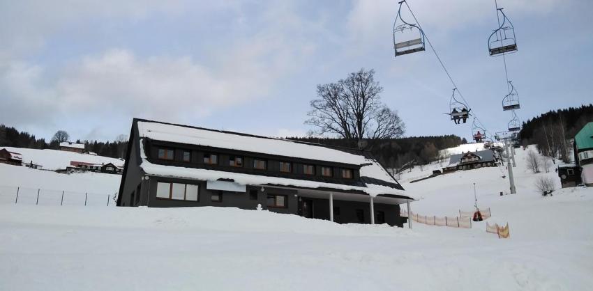 Ski Apartmany Nymburska Chata Пец-под-Снєжкоу Екстер'єр фото