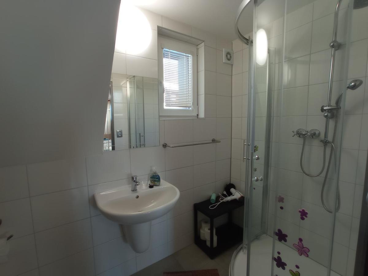 Ski Apartmany Nymburska Chata Пец-под-Снєжкоу Екстер'єр фото