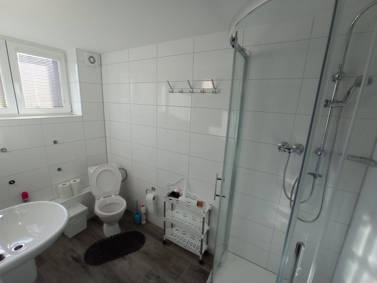 Ski Apartmany Nymburska Chata Пец-под-Снєжкоу Екстер'єр фото